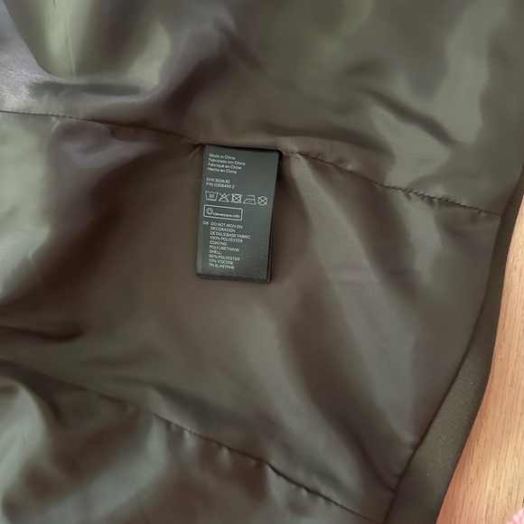 H&M Army Green Blazer with Faux Leather Black Trim detailing Size 12 - Picture 8 of 8